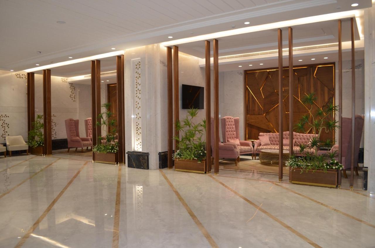 Midan Hotel & Suites Al Aziziya Mecca Ngoại thất bức ảnh